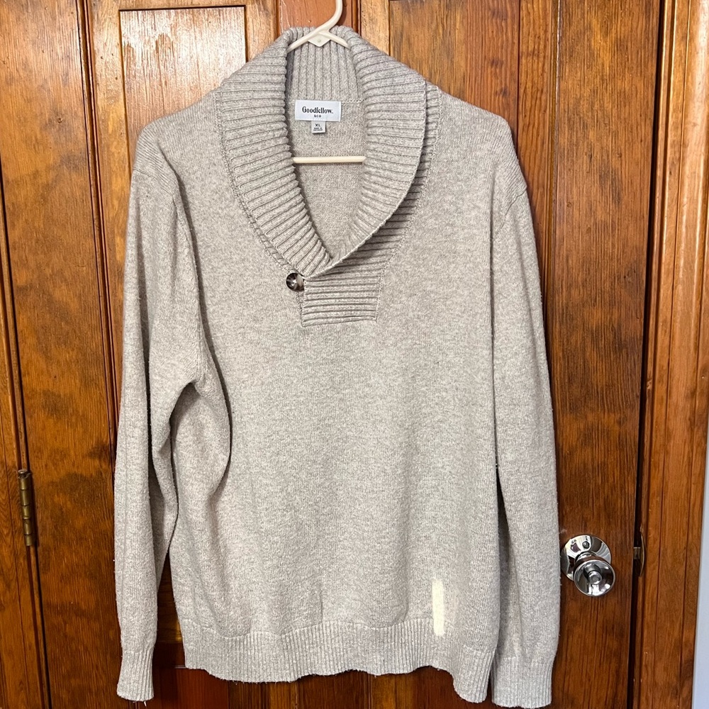 Goodfellows - XL - Men’s Lightweight Sweater - Oatmeal- Good Condition